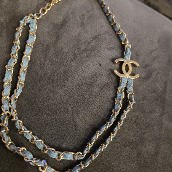 CHANEL Gold and Blue Chain Necklace - Picture 11 of 14